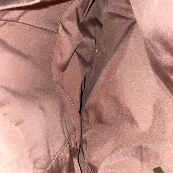 Matt by Matt and Nat coral purse, shoulder bag - Picture 5 of 6